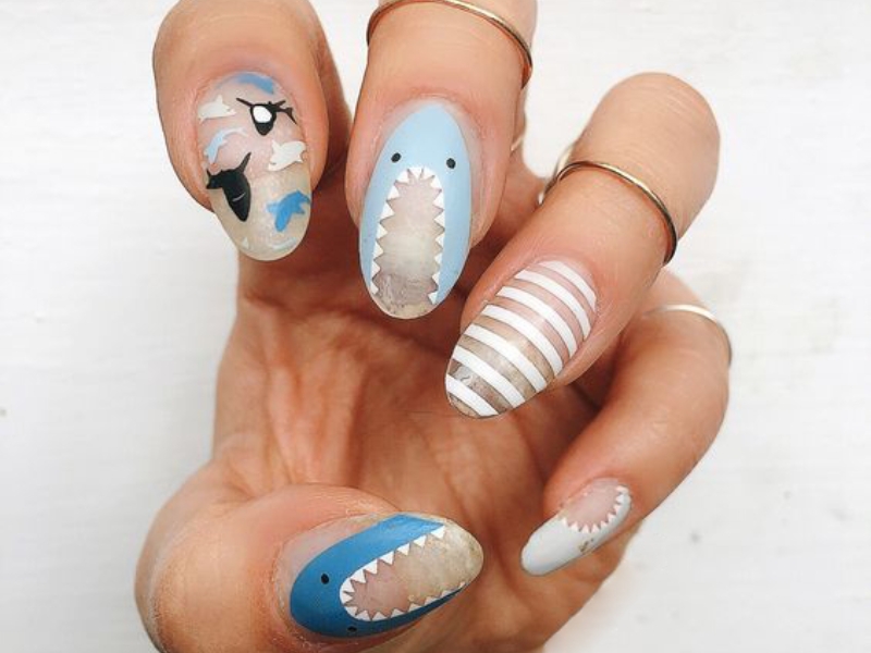 Mẫu nail họa tiết sinh vật biển